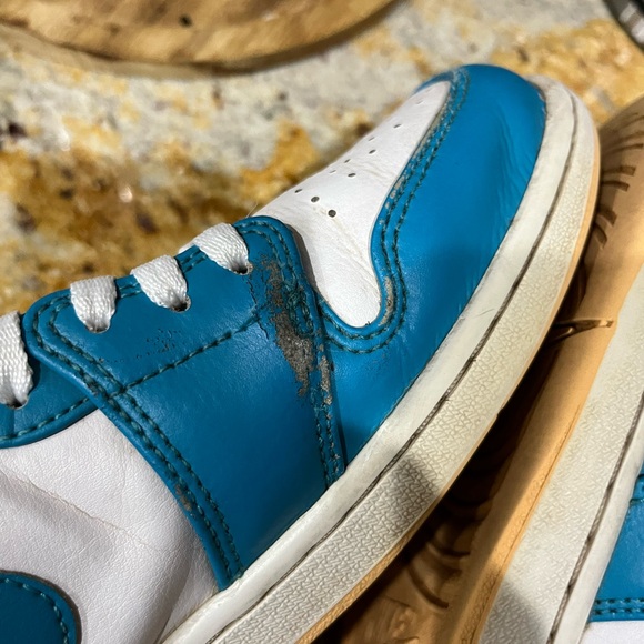 Jordan 1 Mid Aquatone size 9.5 - Picture 8 of 11